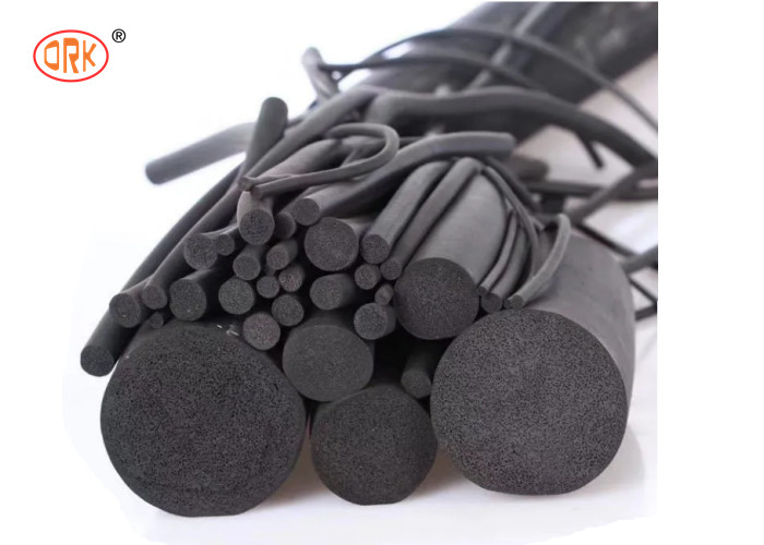 المصنعين الأسود EPDM الرغوة السيليكونية المطاط السفن شريط O حلقة الحبل المطاطي